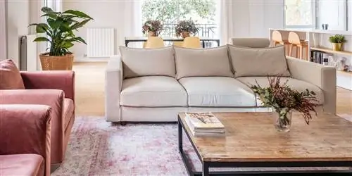 Очень веселая, светлая и изысканная семейная квартира