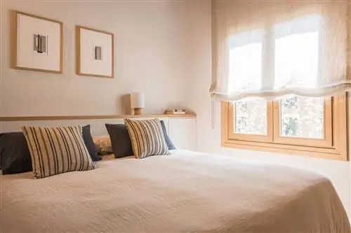 спальня с авторским изголовьем