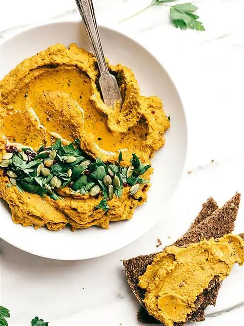 чечевичный и морковный хумус