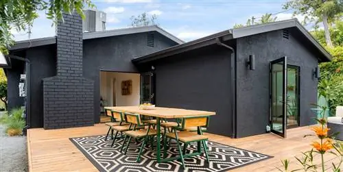 Этот дом 1950-х годов стал храмом калифорнийского отдыха