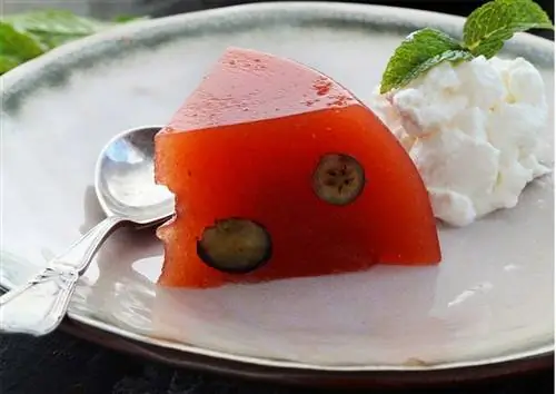 арбузное желе с черникой