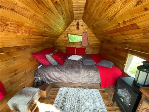 сказочный бревенчатый домик airbnb
