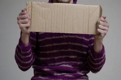 Как посадить в картонную коробку