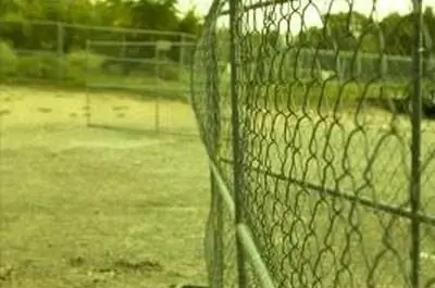 Как повторно использовать столбы забора из звеньев цепи