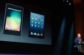 Во время презентации iPad Mini Фил Шиллер сравнил новый планшет с планшетом Android.