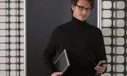 Touchnote заявляет, что расчетное время доставки составляет до четырех дней, но пользователи говорят, что часто это намного дольше, а изготовление и доставка открытки на самом деле может занять пару недель.