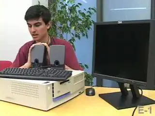 Каково другое название FireWire?