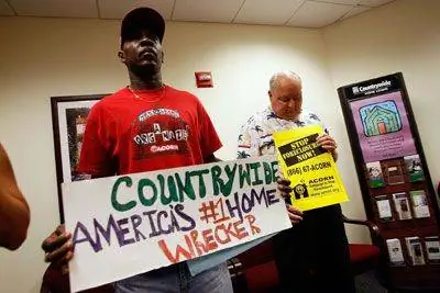 Акция протеста в центре жилищного кредитования Countrywide.