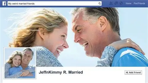 Почему пары делятся страницей в Facebook и почему это раздражает остальных