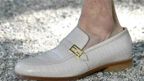 Ходить без носков плохо для ваших ног?