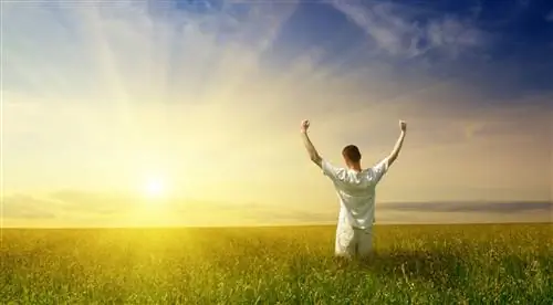 Почему одни люди ранние пташки, а другие полуночники?