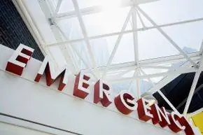 Многим пациентам, попавшим в отделение неотложной помощи, действительно следует обратиться в центр неотложной помощи или к своему семейному врачу.