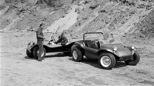 Брюс Мейерс Manx Dune Buggy Брюс Мейерс Manx Dune Buggy