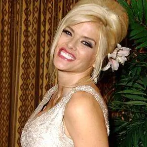 10 упавших звезд и их токсикологические отчеты