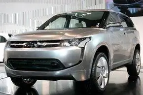 Новый концептуальный подключаемый гибридный электромобиль (PHEV) Mitsubishi Motors Corp. PX-MiEV представлен на Токийском автосалоне в Makuhari Messe в Тибе, Япония.