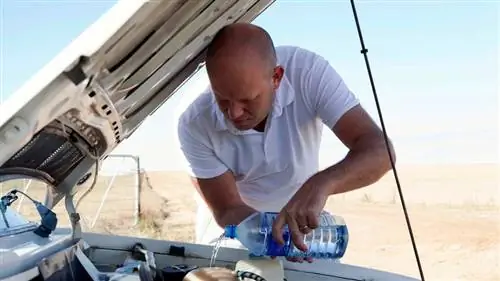 вода в радиатор