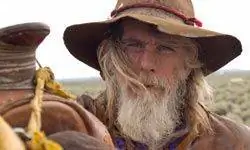 седой ковбой с грубой кожей