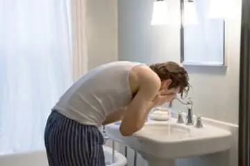 Как часто мужчины должны умываться?