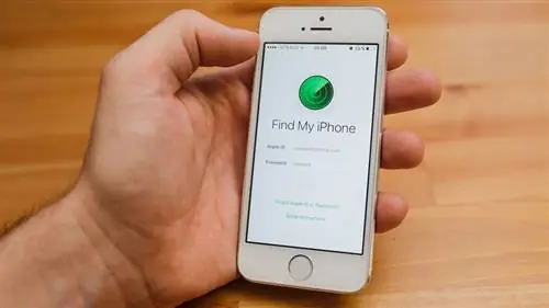 Найти логотип iPhone на телефоне