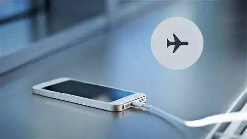 Действительно ли смартфоны заряжаются быстрее в авиарежиме?