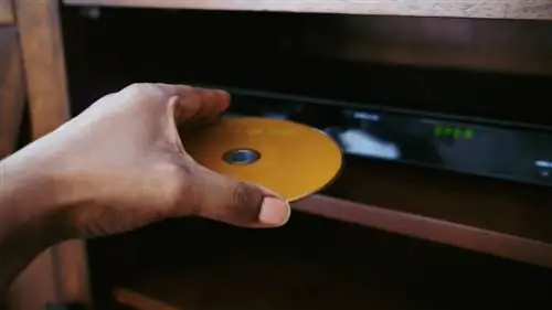 Как исправить поцарапанный DVD