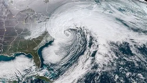 бомба циклон