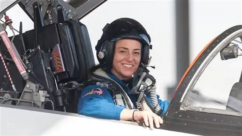 Николь Манн