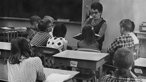 Джейн Эллиотт