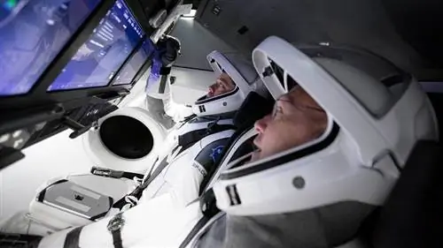 Симулятор полета SpaceX