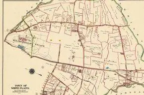 На этой карте города Уайт-Плейнс, штат Нью-Йорк, 1910 года слева показана большая территория приюта Блумингдейл.