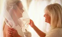 5 советов, как привлечь маму парня к свадьбе