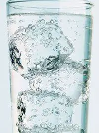 ледяная вода крупным планом