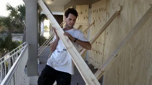 подготовка к урагану