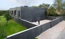 Безопасный дом Роберта Конечного из KWK Promes в Варшаве, Польша