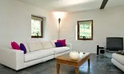 белая комната