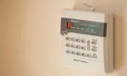 панель системы безопасности
