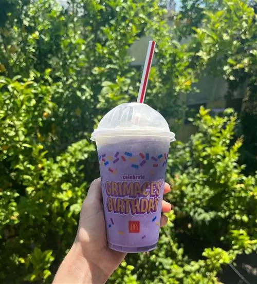 TikTok раскрыл новый вкус гримасного коктейля McDonald’s - вот вердикт