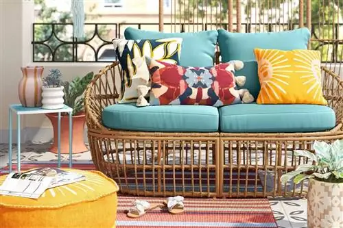 Opalhouse разработан с JungalowBoho Eclectic Loveseat Tout