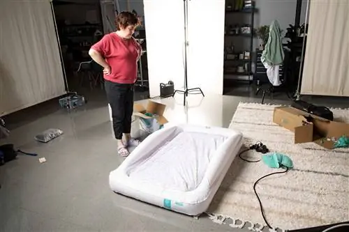 hiccapop Надувная дорожная кровать для малышей с защитными бамперами