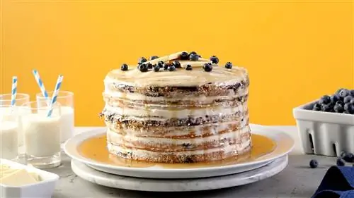 Слоеный черничный торт (Сковорода)