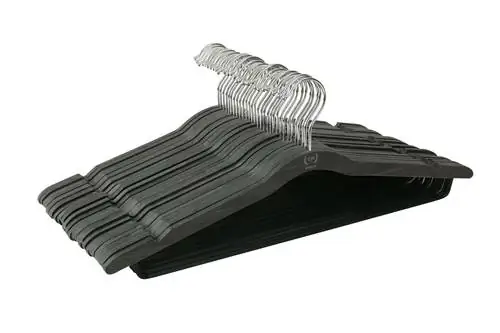 Вешалки для одежды из тонкого дерева Home Edit