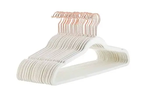 Тонкие нескользящие вешалки для одежды Amazon Basics