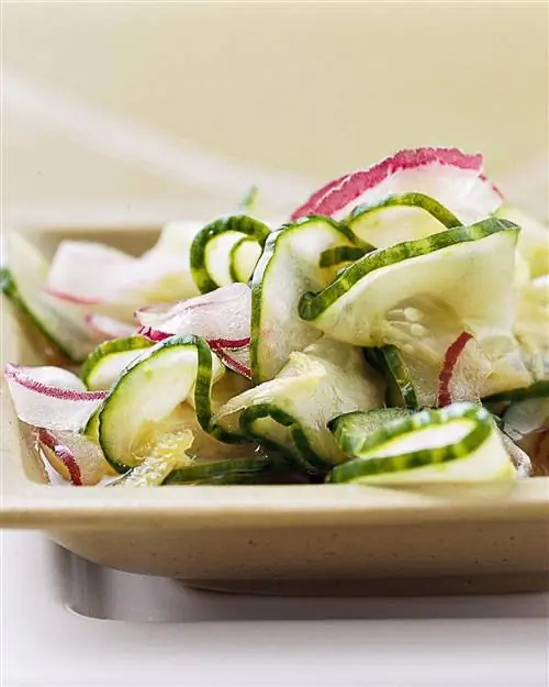 Огурцы с имбирем