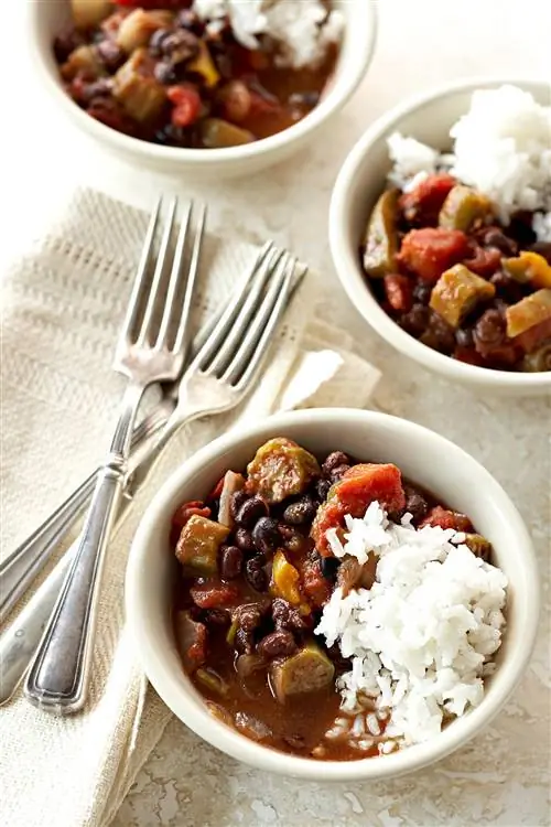 Каджунский вегетарианский гамбо с приправами