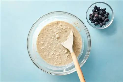 смесь для блинов, молоко, яйцо, растительное масло и молотая корица