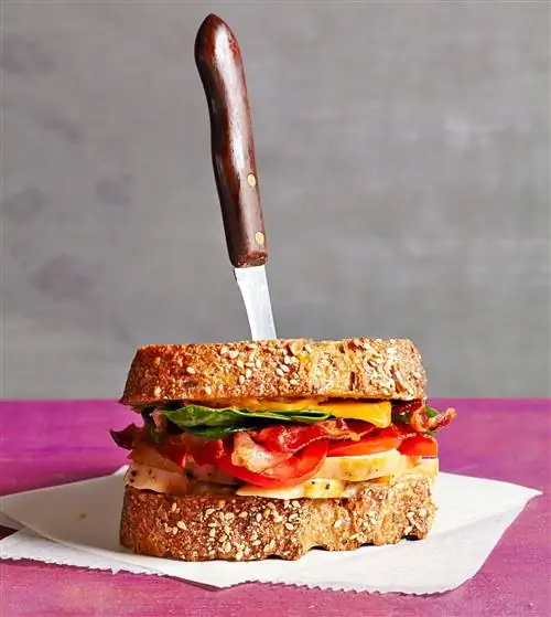 Бекон-Чеддер Chipotle Chicken Panini