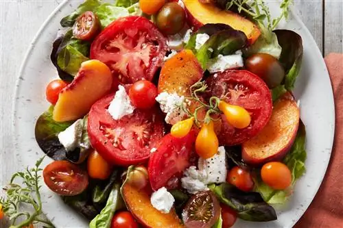 7 натурально увлажняющих продуктов, которыми вы захотите перекусывать каждый день