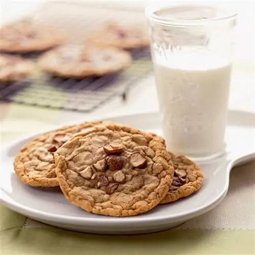 Печенье с шариками из солодового молока