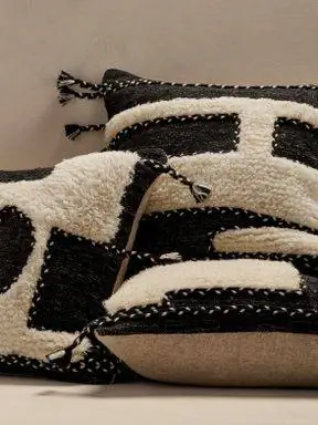 Banana Republic новая коллекция BR Home черно-белые подушки