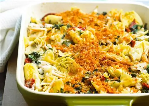 Запеканка из курицы по-флорентийски с артишоками
